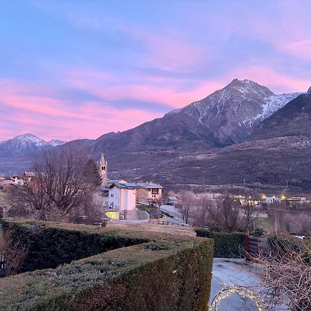 Quart De Lune - Boutique B&B Aosta Bagian luar foto