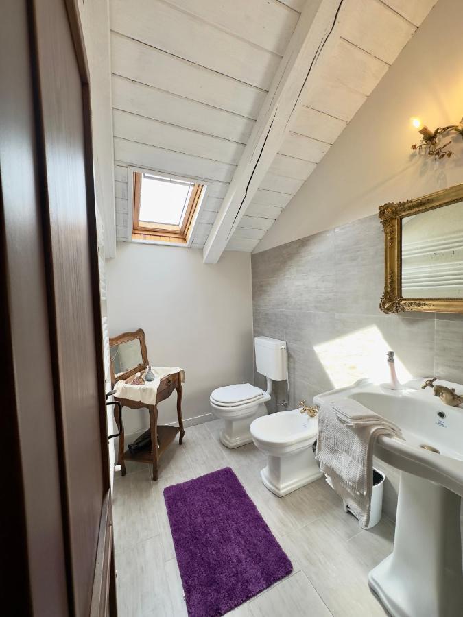 Quart De Lune - Boutique B&B Aosta Bagian luar foto