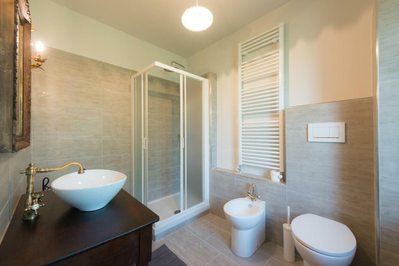 Quart De Lune - Boutique B&B Aosta Bagian luar foto